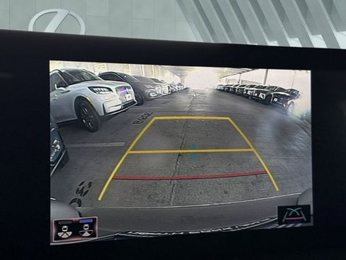 Certified 2021 Lexus IS 350 F Sport image 18