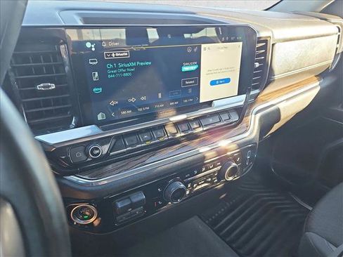 Certified 2025 Chevrolet Silverado 1500 LT image 14