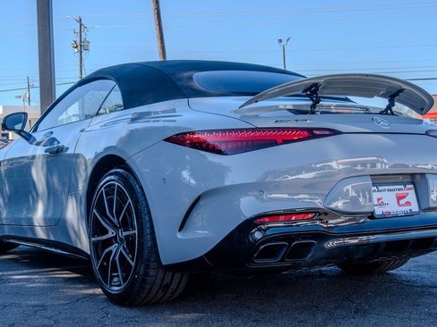 Used 2022 Mercedes-Benz SL 55 AMG 4MATIC image 27