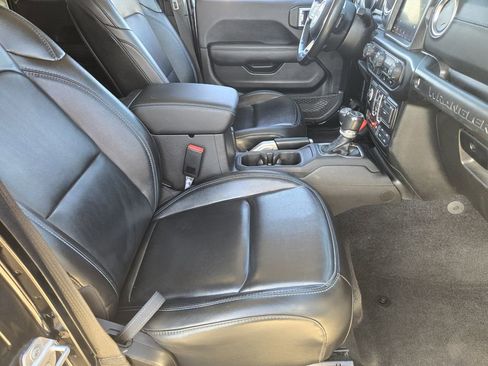 Used 2021 Jeep Wrangler Unlimited Rubicon 4xe w/ Steel Bumper Group image 13