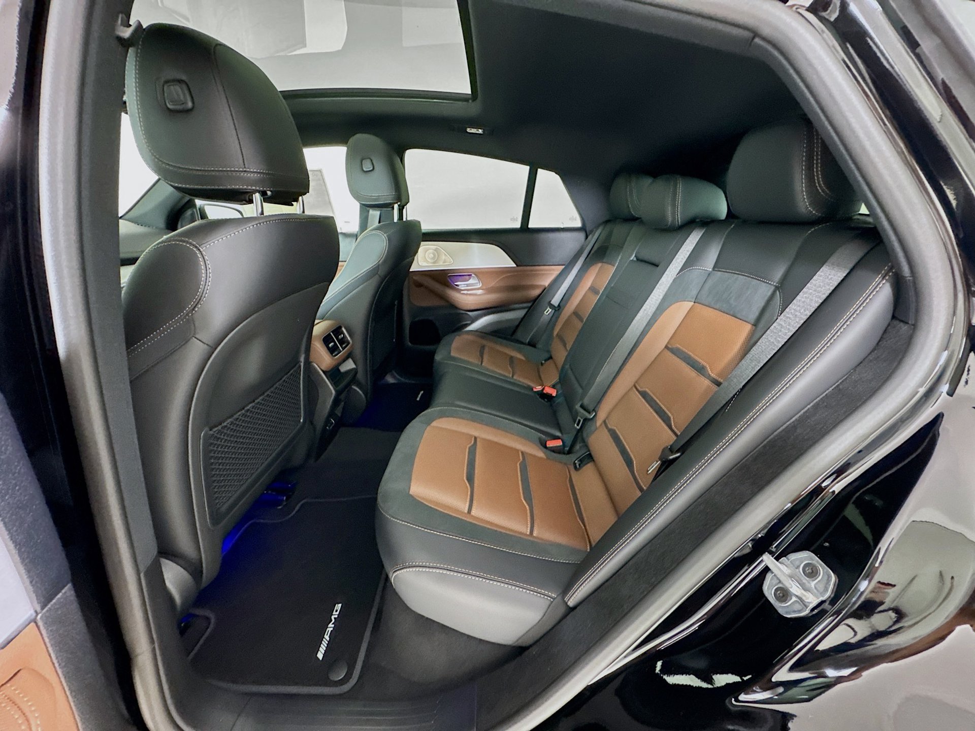 New 2026 Mercedes-Benz GLE 53 AMG 4MATIC Coupe image 27