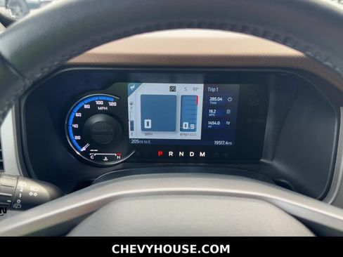 Used 2022 Ford Bronco Outer Banks AWD/4WD image 14