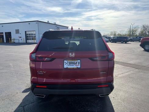 Used 2023 Honda CR-V Sport Touring image 5