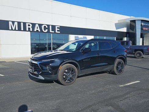 Certified 2024 Chevrolet Blazer LT w/ Convenience Package image 1