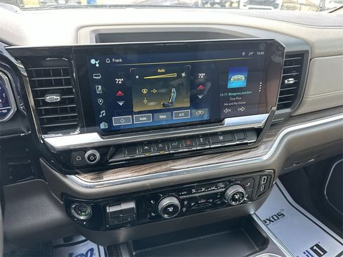 Used 2024 Chevrolet Silverado 1500 LT w/ Leather Package image 18