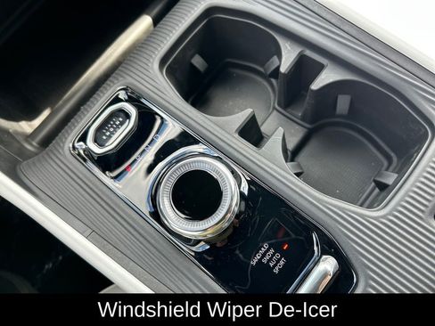 New 2026 Jeep Cherokee Overland w/ Advanced Pro Tech Group AWD/4WD image 23