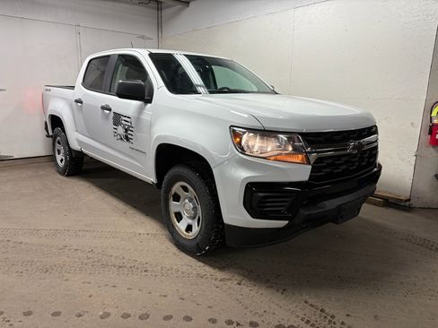 Used 2021 Chevrolet Colorado W/T w/ WT Convenience Package image 1