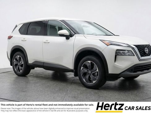 Used 2025 Nissan Rogue SV AWD/4WD image 1