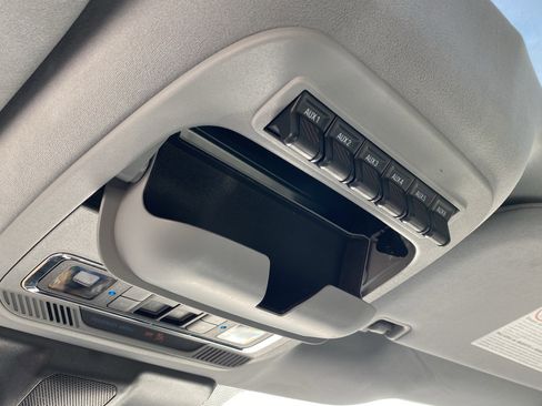 Used 2024 Ford F450 Limited w/ FX4 Off-Road Package image 21