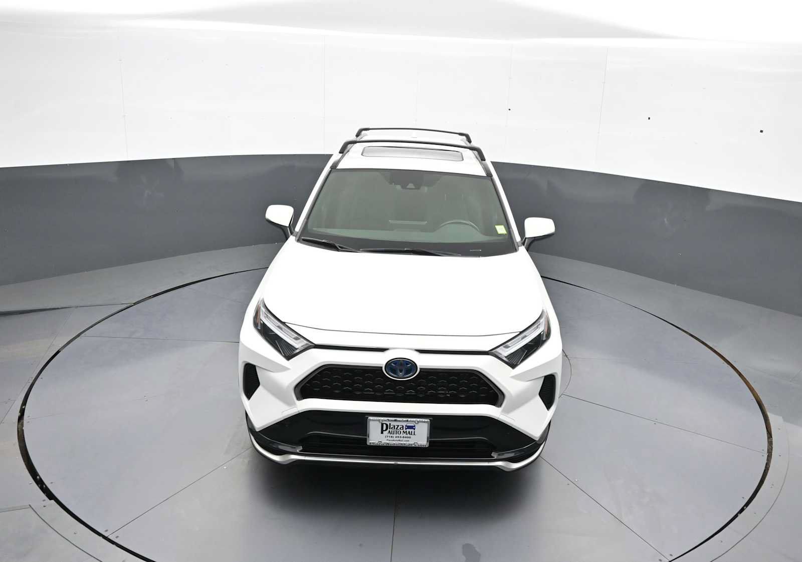 Used 2023 Toyota RAV4 SE w/ Weather & Moonroof Package AWD/4WD image 35