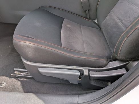 Used 2025 Nissan Sentra SR image 22