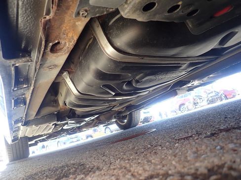 Used 2013 Toyota Sienna XLE image 40