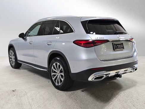 Used 2026 Mercedes-Benz GLC 300 4MATIC image 5