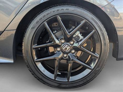 Used 2023 Honda Civic Sport image 24