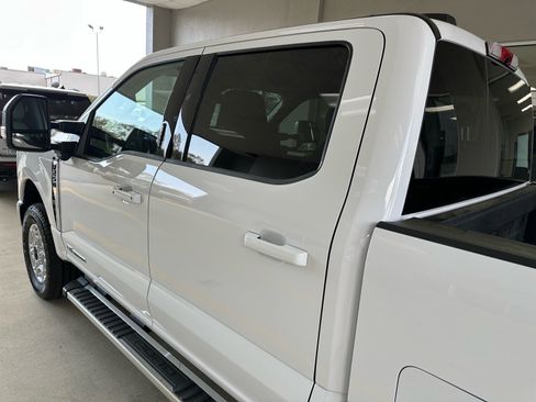 New 2026 Ford F250 XLT w/ XLT Premium Package AWD/4WD image 15