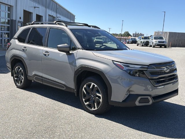 Used 2025 Subaru Forester Limited AWD/4WD image 15