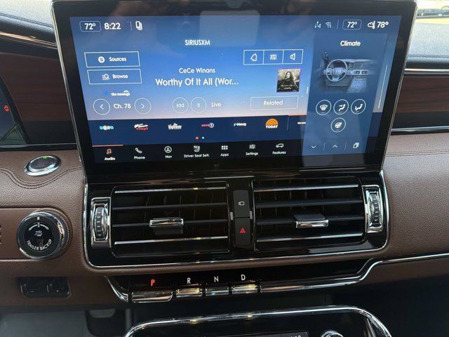 Used 2022 Lincoln Navigator Reserve AWD/4WD image 32
