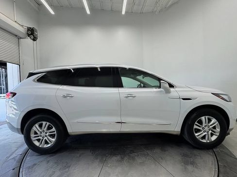 Used 2021 Buick Enclave Essence w/ Sound and Sites Package FWD image 15