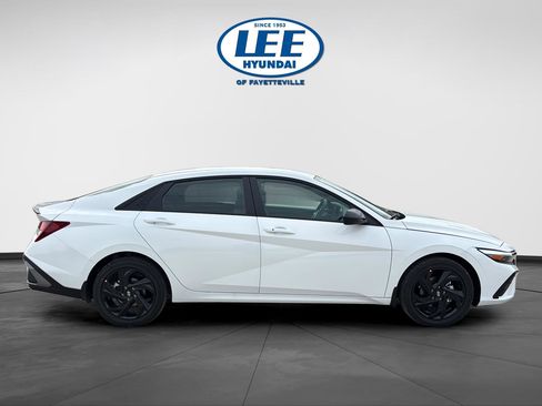 New 2026 Hyundai Elantra Sport FWD image 4
