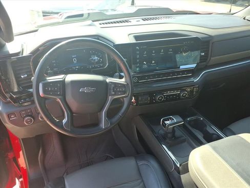 Used 2024 Chevrolet Silverado 1500 ZR2 w/ Technology Package image 21