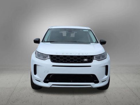 Used 2025 Land Rover Discovery Sport S image 9