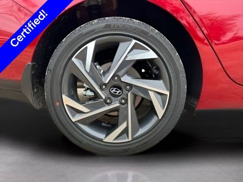Used 2025 Hyundai Elantra Sport FWD image 7