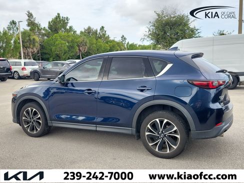 Used 2023 MAZDA CX-5 AWD 2.5 S w/ Premium Package image 4