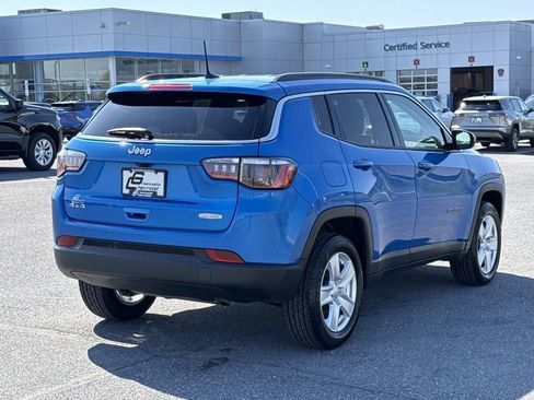 Used 2022 Jeep Compass Latitude AWD/4WD image 25