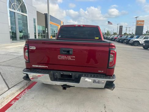 Used 2018 GMC Sierra 1500 SLT AWD/4WD image 5