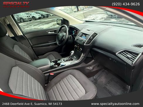 Used 2016 Ford Edge SE image 19