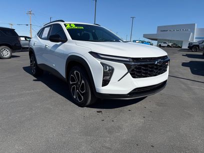 Used 2024 Chevrolet Trax RS w/ Sunroof Package