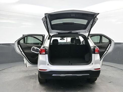 Used 2022 Chevrolet Equinox Premier AWD/4WD image 43