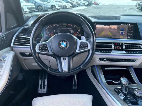 Used 2021 BMW X7 M50i image 36