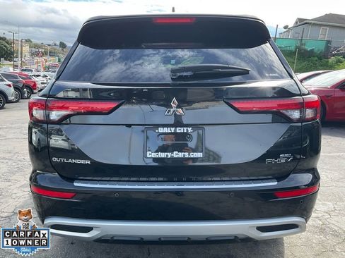 Used 2023 Mitsubishi Outlander SEL image 4