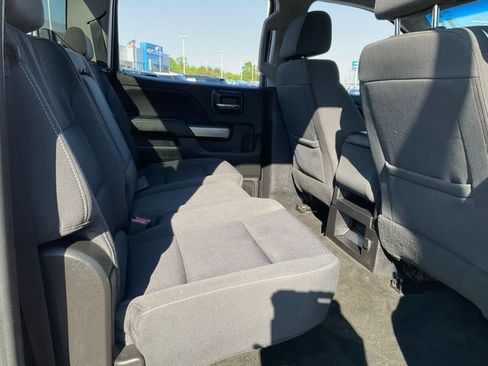 Used 2018 Chevrolet Silverado 2500 LT AWD/4WD image 17