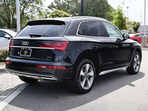 Used 2023 Audi Q5 2.0T Premium w/ Convenience Package AWD/4WD image 7