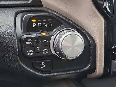 Used 2021 RAM 1500 Laramie image 12