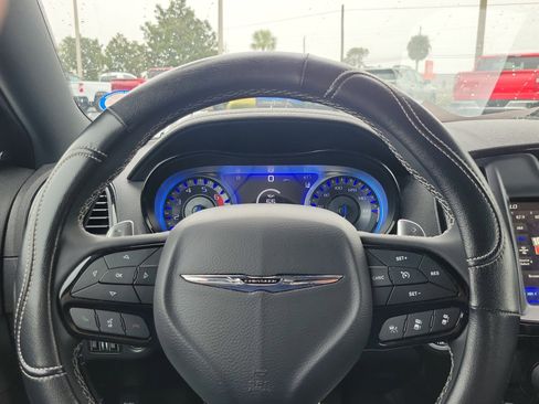 Used 2023 Chrysler 300 S w/ Comfort Group image 18