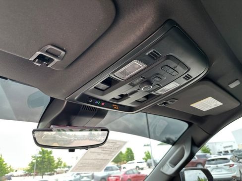 Used 2023 Chevrolet Tahoe High Country AWD/4WD image 28