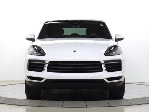 Used 2020 Porsche Cayenne AWD/4WD image 2