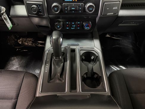 Certified 2019 Ford F150 XLT w/ Equipment Group 302A Luxury AWD/4WD image 27
