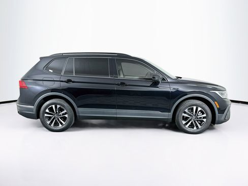 Used 2023 Volkswagen Tiguan S FWD image 10
