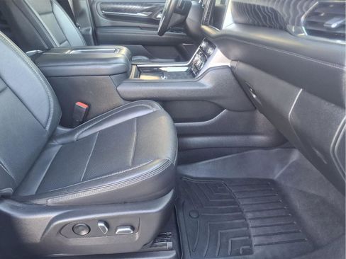 Used 2022 GMC Yukon Denali w/ Max Trailering Package image 16