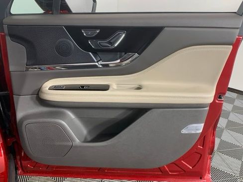 New 2024 Lincoln Corsair Grand Touring w/ Equipment Group 301A image 38