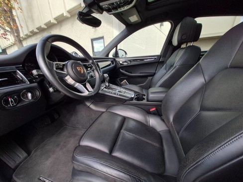 Used 2016 Porsche Macan S image 36