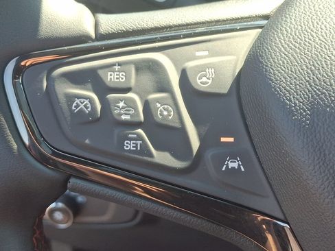 Certified 2023 Chevrolet Equinox RS w/ RS Leather Package FWD image 17
