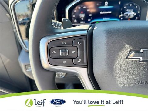 Used 2024 Chevrolet Silverado 1500 LT Trail Boss w/ Convenience Package II image 32