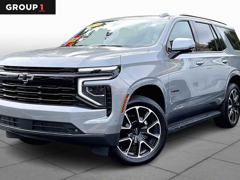 Used 2025 Chevrolet Tahoe RST w/ Comfort Package image 1