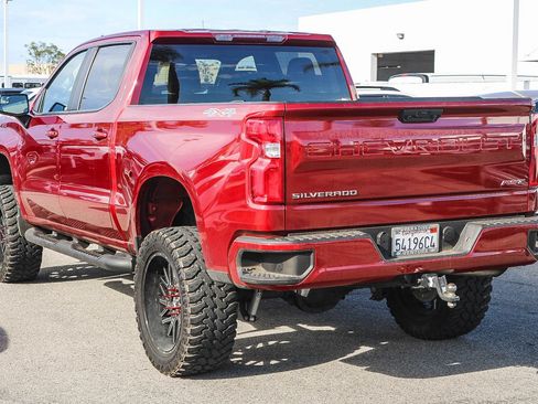 Used 2024 Chevrolet Silverado 1500 RST AWD/4WD image 6
