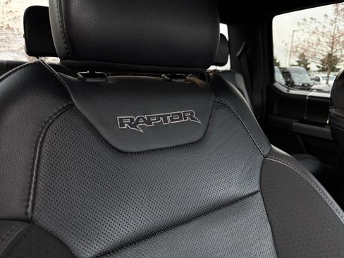 Certified 2019 Ford F150 Raptor w/ Equipment Group 801A Mid image 31